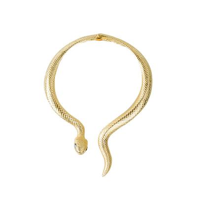 China Vintage Fashion Statement Women Necklace Snake Choker Necklace for sale