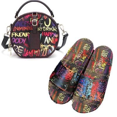 China Hot Selling Fashion Graffiti Slides Handbag Sets Female Purse And Handbags Cross - Body Purses And Slippers Sets for sale