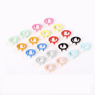 China 100 Sets Nickel Free Hollow Snaps Buckle Spray Paint Rivet Children's Clothing Metal Snaps Button Studs for sale