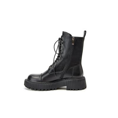 China Cross-strap / western factory sale various wide up flat zips female boots women shoes with comfortable and fasion for sale