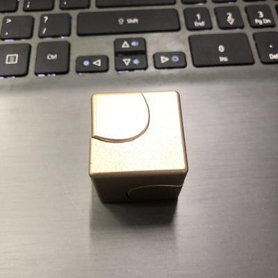 China Alloy Finger Gyro Rotary Stabilized Cube With Stainless Steel Bearings Spins High Speed ​​Spinner Decompression Toy for sale