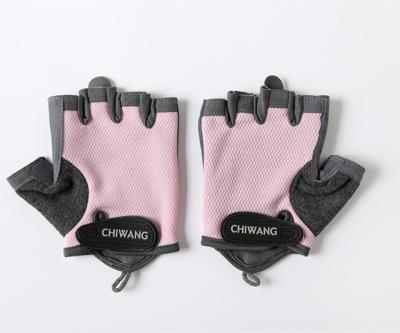 China Breathable Top Quality Women Leather Fitness Hand Gloves for sale