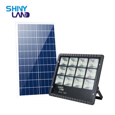 China Garden Plant Supply IP65 Matrix Cast Aluminum 200 300 400 600 Watt 300W 500W Solar Flood Light Outdoor for sale