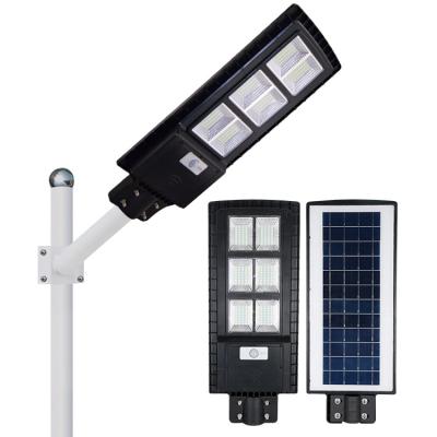 China Outdoor hot sale led street light ip65 waterproof outdoor 90w all in one solar light for sale