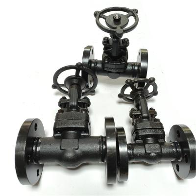 China General Forged Steel Socket Weld / Welded End Globe Valve for sale