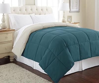 China Luxury Breathable Soft Washable Hypoallergenic Reversible Designs Down Alternative Comforter for sale