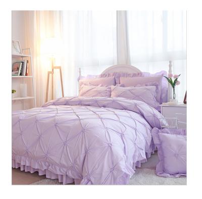 China Nondisposable Polyester Pinch Pleat Comforter Bedding Set With Pillow for sale