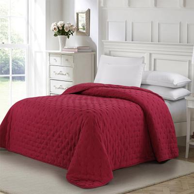 China Single Super Soft Queen Comforter Bedspread Solid Quilt Bedspread for sale