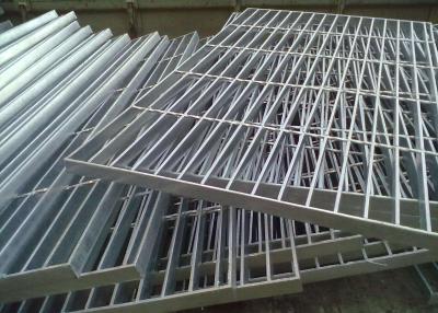 China Flat Bar Galvanised Floor Grating , Round Bar Galvanized Walkway Grating for sale