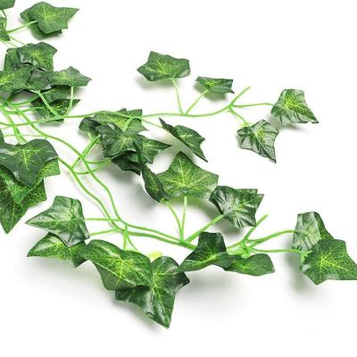 China Outdoor Indoor Decoration Hot Sale Cheap Artificial Ivy Vines Leaves Decoration Artificial Ivy Garland Greenery Hanging Plant Vine for Wedding Home for sale