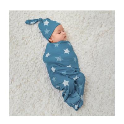 China Hot Sale Folded Cotton Muskin Baby Wrap Towel Flower Blanket Two Piece Set for sale