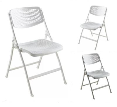 China Folding Outdoor Plastic Folding Chairs for sale