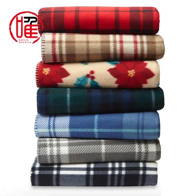 China China Disposable Manufacturer Factory Price Wholesale Cheap Weigh Comfortable Thick Fleece Blanket Printed Promotional Gift Throw Blankets for sale