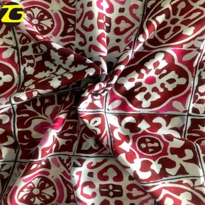 China 100% Breathable Viscous Rayon Floral Printed Custom Woven Fabric For Skirt for sale