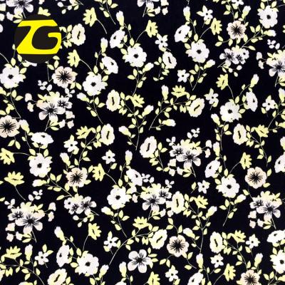 China Digitally Printed Breathable 100% Cotton Plain Flower Small Poplin Fabric For Shirts for sale