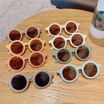 China Fashion New Arrival Vintage Kids Sunglasses Baby Street UV400 Small Round Shape Sunglasses for Kids Boys and Girls for sale