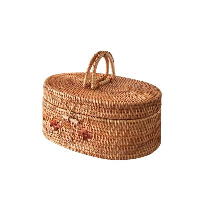 China Sustainable Hand - Portable Wicker Insulated Picnic Hamper Woven Picnic Basket With Lid Bamboo Basket for sale