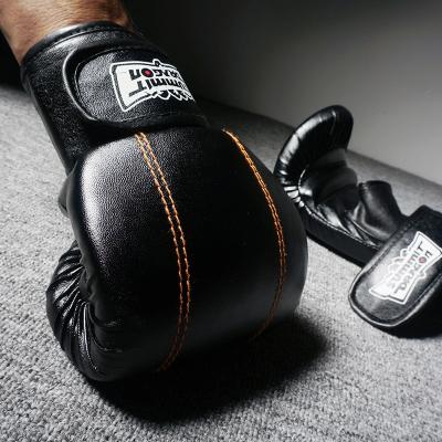 China Microfiber Combat and Fitness OEM PU and Adults Leather Boxing Gloves Custom Training for sale