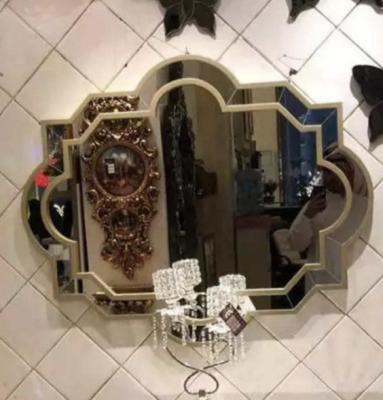 China Modern Irregular Irregular Wall Decor Living Room Wall Mirror Decorative Mirror for sale