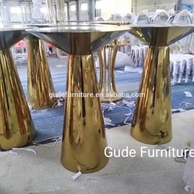 China GD-BT001@1Ne 2019 Easy Clean Design Luxury Gold Stainless Steel Bar Furniture Bar Table For Party for sale