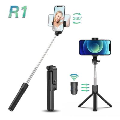 China Factory Direct Wireless Remote Tripod Adjustable 3 in 1 Selfie Stick 360 Degree Rotation Selfie Stick Stick for Smartphone for sale