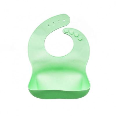 China Sustainable Bib For Gepersonaliseerd Polyester Cover Korean Hot Selling Soft Waterproof Silicone Babi Coverall Feeding And Set Baby Bibs for sale