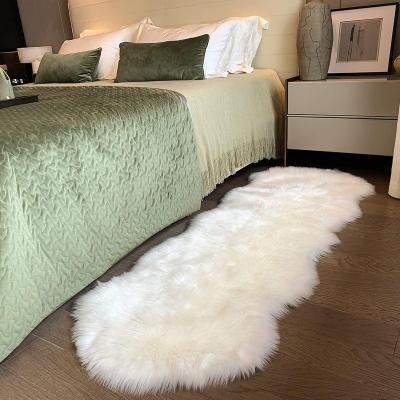 China Wholesale Custom Washable Non-SlipFaux Fur Shaggy Soft Mat Area Home Decorative Rugs For Bedroom Living Room for sale