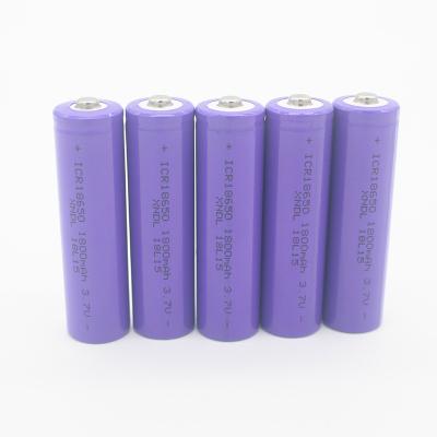 Cina 3.7V 1800mAh 6.66Wh 18650 Li Ion Battery ricaricabile in vendita