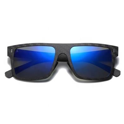 中国 Custom Fashion Sunglasses Carbon Fiber Polarized Sunglasses For Wholesale 販売のため