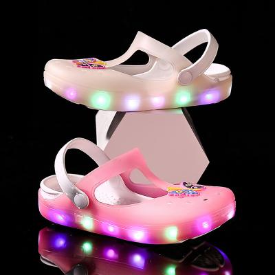 China New Design Summer Beach Sandals Kids Cartoon EVA Lighted Kids Led Garden Light Clogs for sale