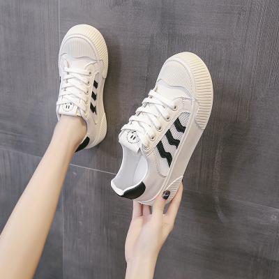 China Fashion Trend Wholesale Fashion Casual White Leather Shoes For Woman Spring Summer Fashion PU Sneaker Manufacturing Sneaker for sale