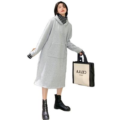 China Anti-Wrinkle Winter Plain Shear Loose Hooded High Neck Thick Hoodie Sweatshirt Long Dress For Women for sale