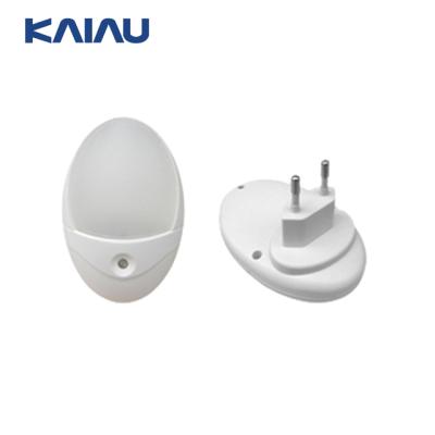 China Europe Plug 2 Piece Around Pin Optical Sensor LED Night Light for sale