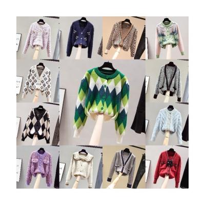 China Hot Selling Colorful Anti-Wrinkle Oversized Women's Pullover Sweaters Casual Sweater Knit Women's Sweaters for sale