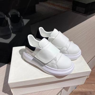 China Light New Children Casual Shoes Luxury Children Shoes Boys Sneakers Girls Breathable Student Fashion Designers Sneakers For Kids for sale