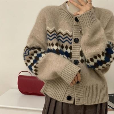 China Mailifu Custom Women Anti-wrinkle Sweater Fashion Embroidery Pattern Warm Cardigan Knitted Sweater For Ladies Coat for sale