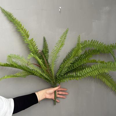 China Fashional Artificial Greenery Fern Grass Artificial Plastic Fake Fern Bush Fern Bush for Garden Table Decoration for sale