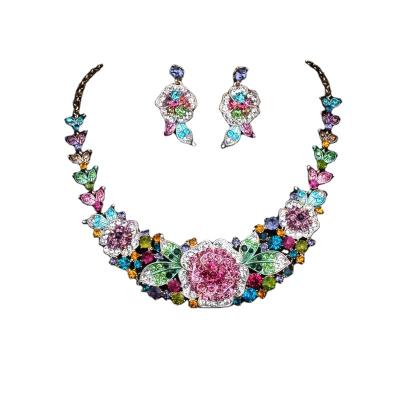 China Elegant Women Eco-Friendly Baroque Luxury Rhinestone Bridal Jewelry Set Wedding Jewelry Set Necklace Earring Earring Set for sale