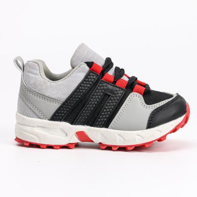 China 2023 fly knit soft sole breathable casual sneakers wholesale children kids new walking running shoes KID-040 for sale