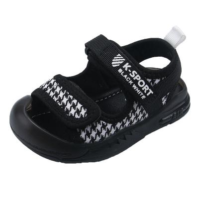 China 2023 Hot Sale New Fashion Children's LED Sports Shoes Kids New Glitter Casual Sandals Boys Girls Shoes 16-30 for sale