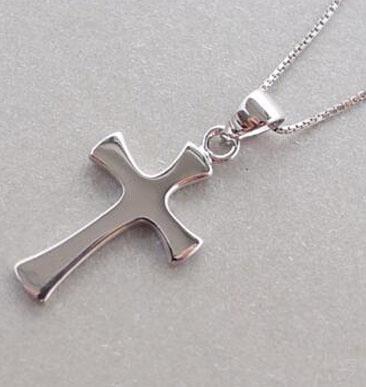 China Sweet Plain Simple Pendant Jesus Cross 925 Sterling Silver Matching Cross Fashionable Cute Manufacturers Direct for sale