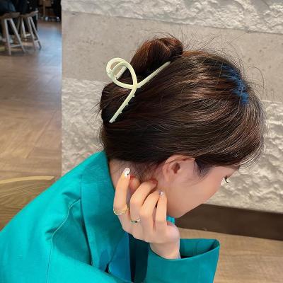 China Korean Stylish Fashion MuXi Statistical Institute Hair Accessories Hair Clips Hair Claw Plastic Clip For Women for sale