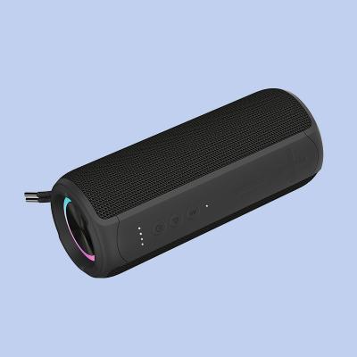 中国 携帯型LEDBluetoothスピーカー ハンドスフリーコール能力と4~8時間の再生 販売のため