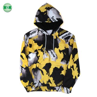 China Custom Graphic Print Mens Hoodies Zipper-up Breathable for sale