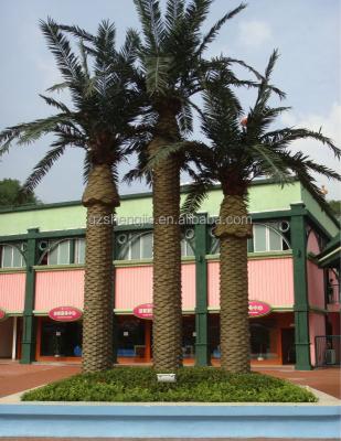 China Realistic Metal Outdoor Large Artificial Palm Tree Artificial Palm Tree for sale