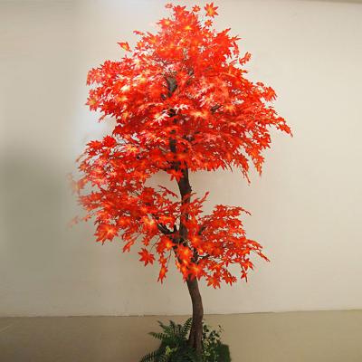 China Real Looking Custom Outdoor Giant Maple Trees Landscape Artificial Plant And Model Tree Fall Tree With Leaves for sale