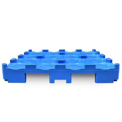 China Eco-friendly Heavy Duty Recyclable Pallet HDPE Stacking Plastic Pallet For 5 Gallon Bottle Water Transport for sale