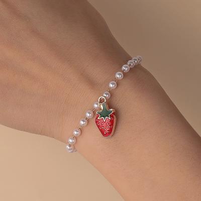 China Shengyan FASHIONABLE Fresh Small Pineapple Strawberry Bead Bracelets for sale