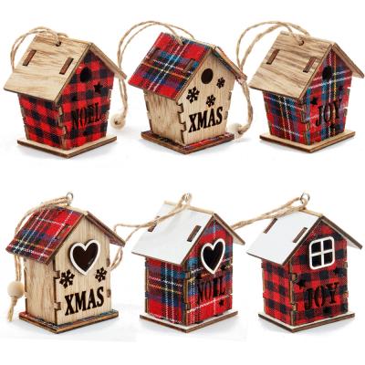 China New Fashionable Hanging Cute Wooden Christmas Tree Ornaments House YH-123 for sale