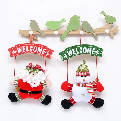 China HB-6206 Eco-friendly Christmas Decorations Weave Santa Plush Welcome Wooden Sign Holiday Hanging Decor for sale